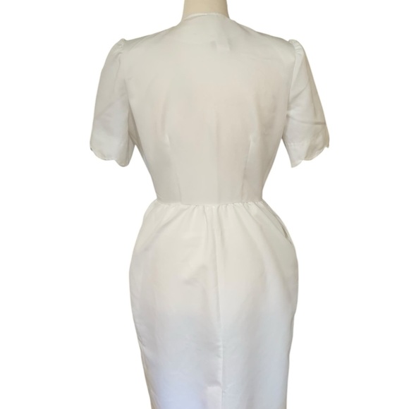 Vintage 90’s Action line white scallop trim button up dress with pockets size 8 - Picture 7 of 13